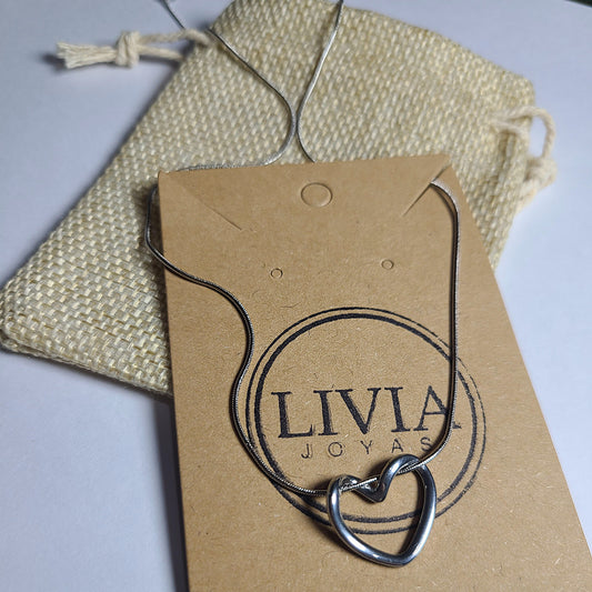 Collar corazón plateado | Acero quirúrgico