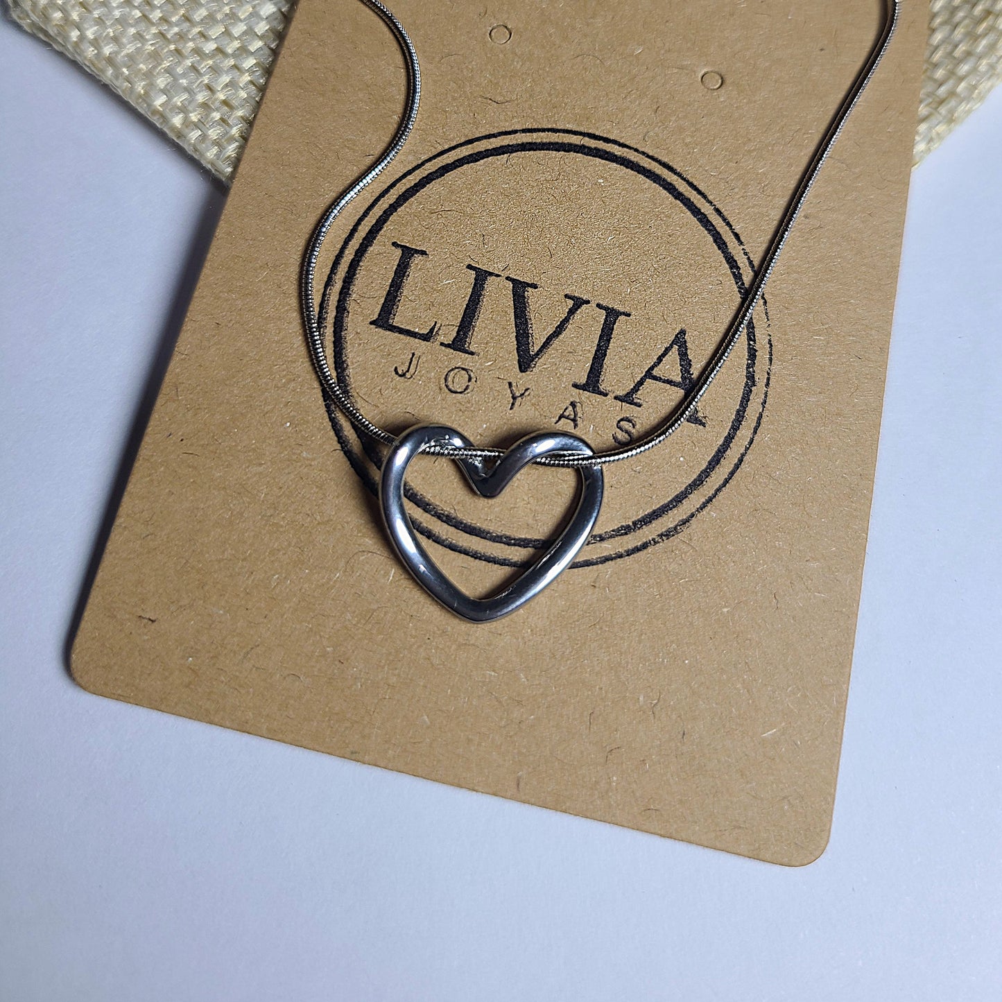 Collar corazón plateado | Acero quirúrgico